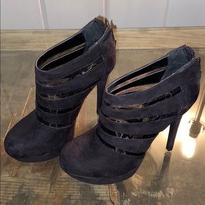 Jessica Simpson suede high heels
